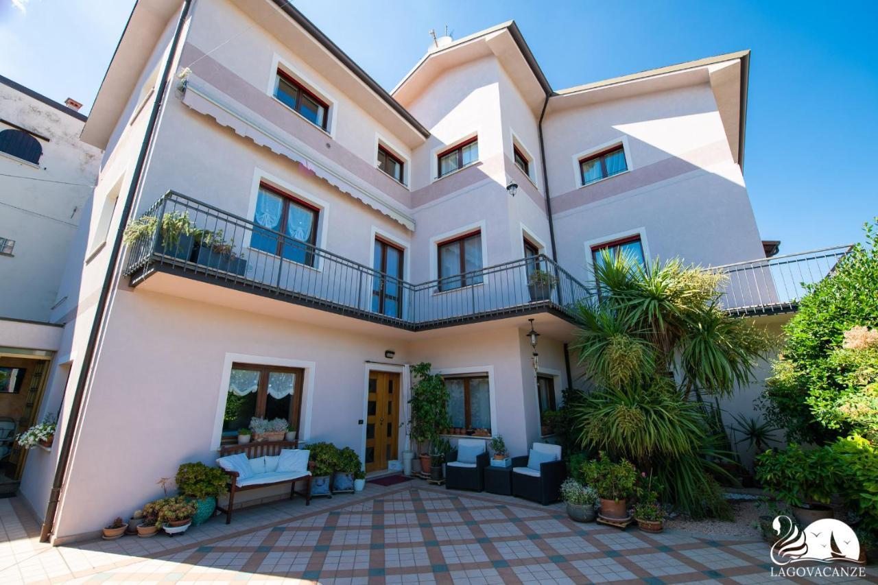 Il Cortiletto - Appartamento Lores Manerba del Garda Exteriér fotografie